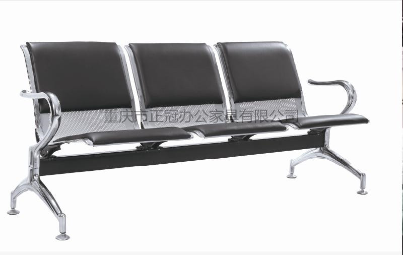 三人帶皮墊機(jī)場椅